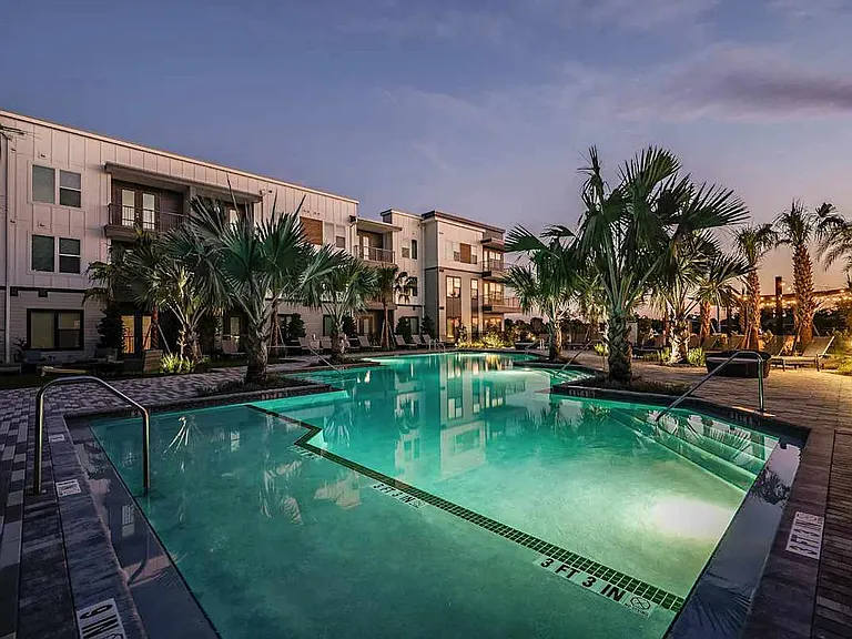 The Citizen at Waterset Luxury Apartments — Photo 34