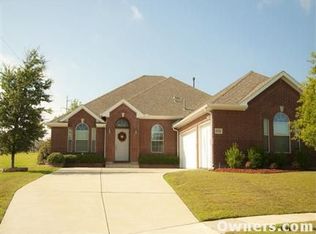 1326 Coastal Dr, Garland, TX 75043