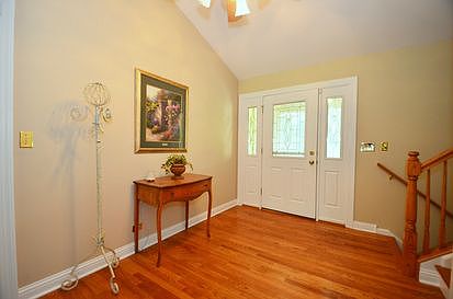 2nd image of 28W154 Hillview Dr