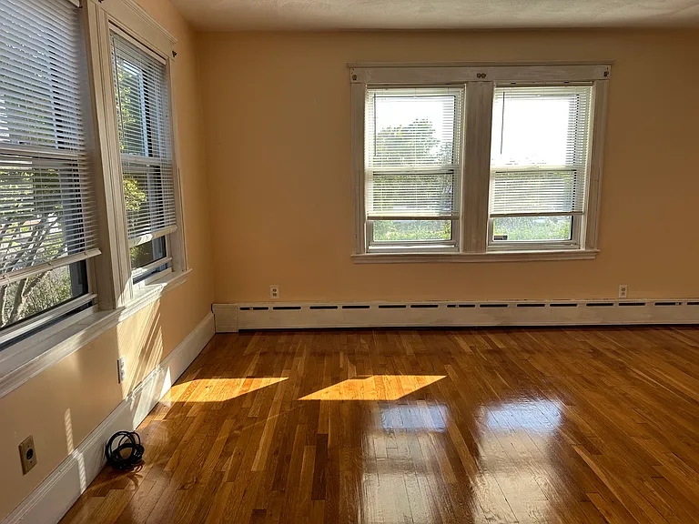 2 Albion Rd — Photo 4