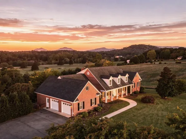 1478 Cifax Rd, Forest, VA 24551