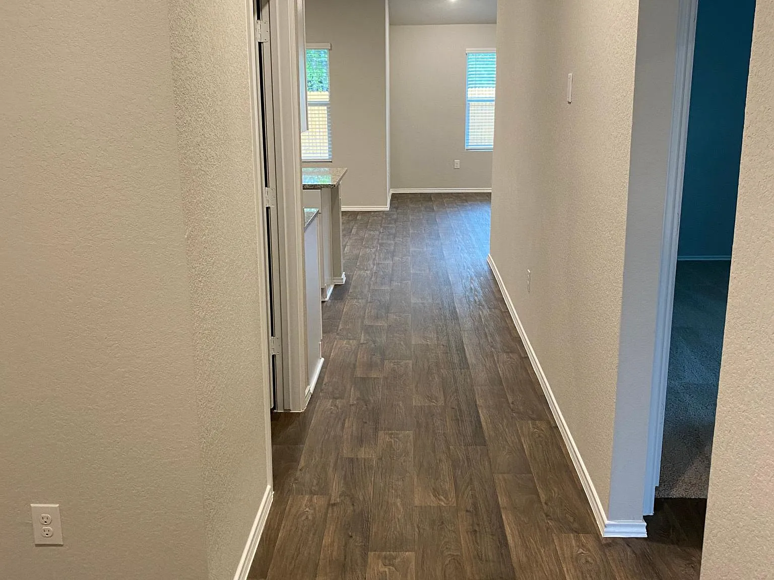 6124 Ronee Leah Dr — Photo 2