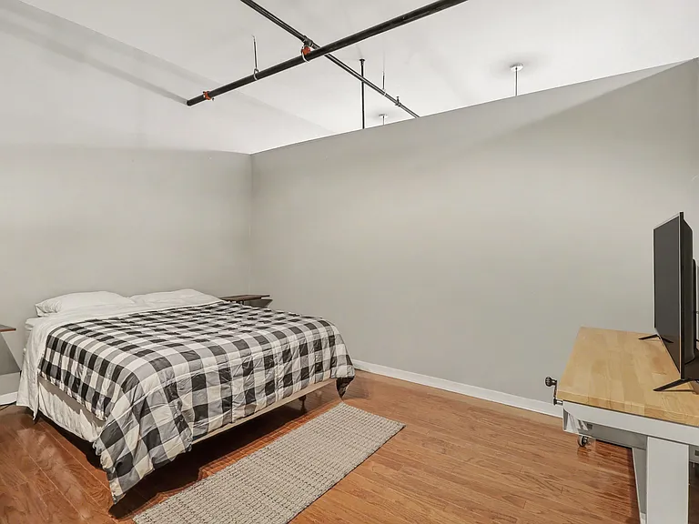 100 N Center St #402 — Photo 8