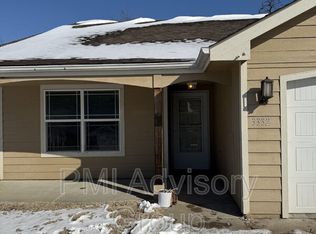 3332 SE Taurus Ave, Topeka, KS 66605