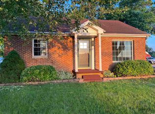 12221 Old State Rd, Evansville, IN 47725