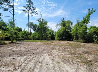 9615 Indian Bluff Resort Ln, Youngstown, FL 32466