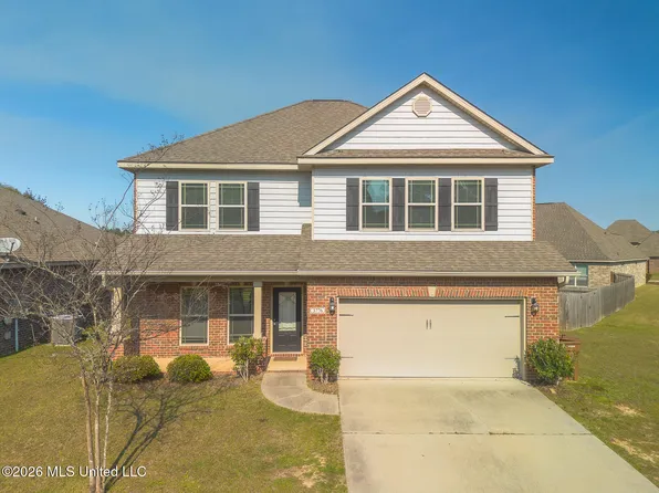 3776 River Trace Dr, Diberville, MS 39540