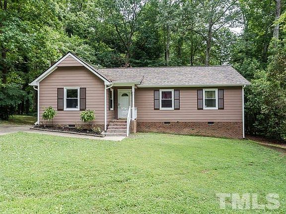 2nd image of 107 Remington Woods Dr