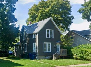 1634 Victoria Ave, North Chicago, IL 60064