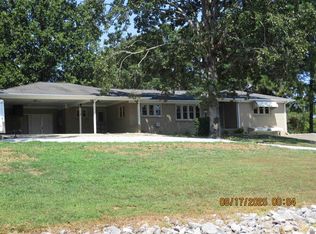 863 Old Dover Rd, Cadiz, KY 42211