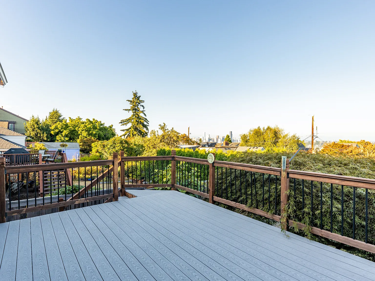 3030 Belvidere Ave SW — Photo 3