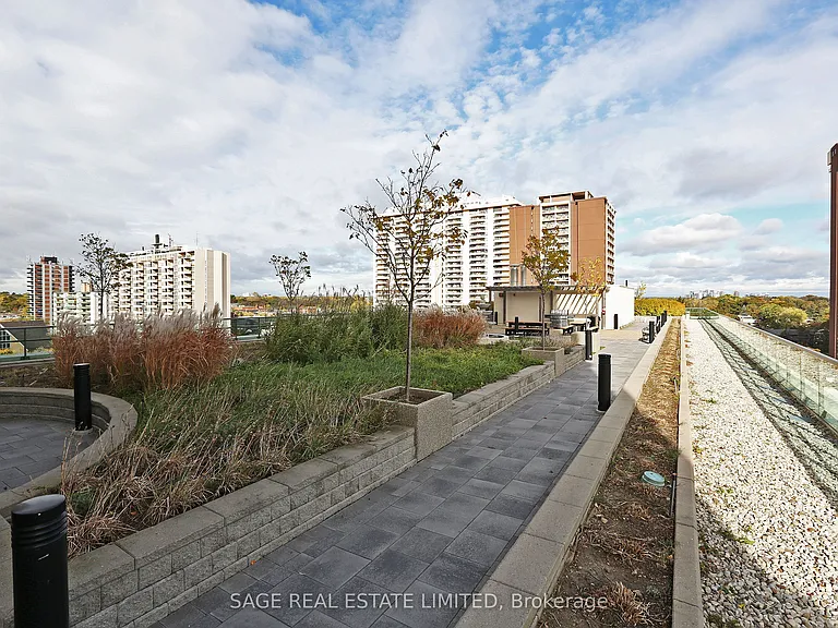 88 Broadway Ave #202 — Photo 30