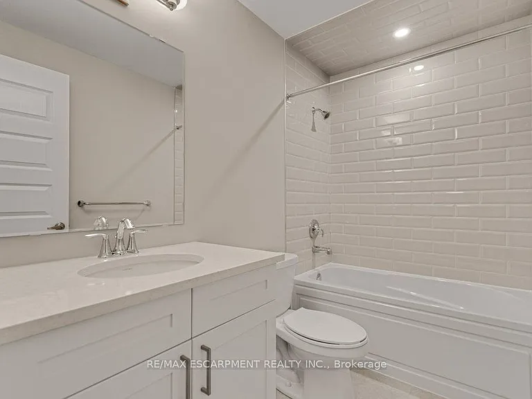 480 Gordon Krantz Ave #303 — Photo 25