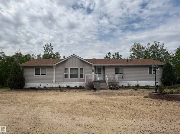 4901 48th Ave, Legal, AB T0G 1L0