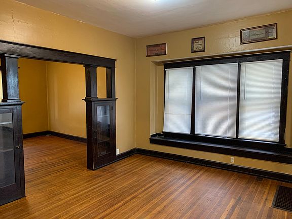 5th image of 314 N Beville Ave