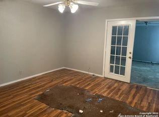 7048 Glen Mist, San Antonio, TX 78239