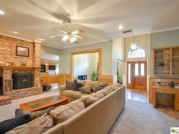 3rd image of 12 Branding Iron Dr
