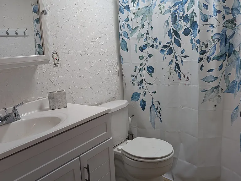 691 Ridge Rd #1A — Photo 9
