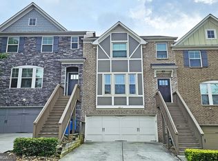 1979 Paxton Ridge Ln, Lilburn, GA 30047