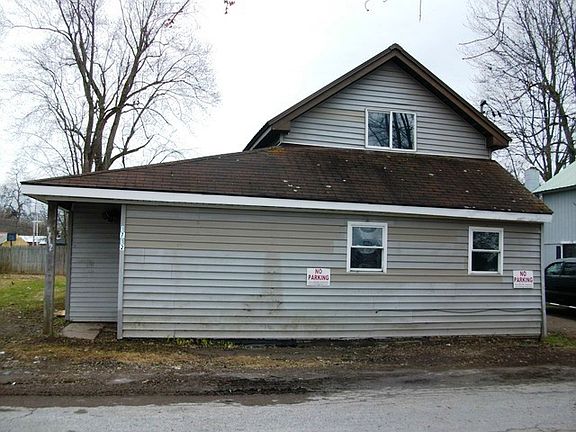 3rd image of 1712 Cody Ave