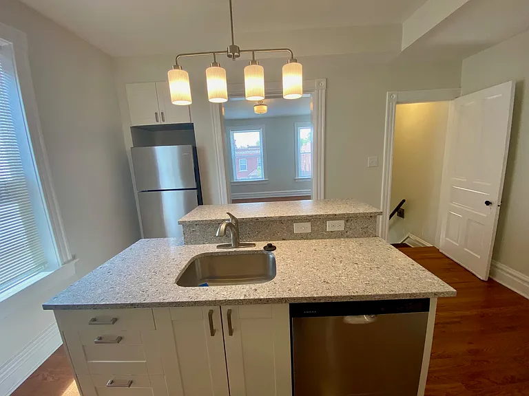 3464 S Spring Ave #A — Photo 7