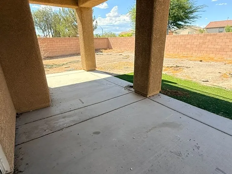 11716 Garland Grove Ln — Photo 18