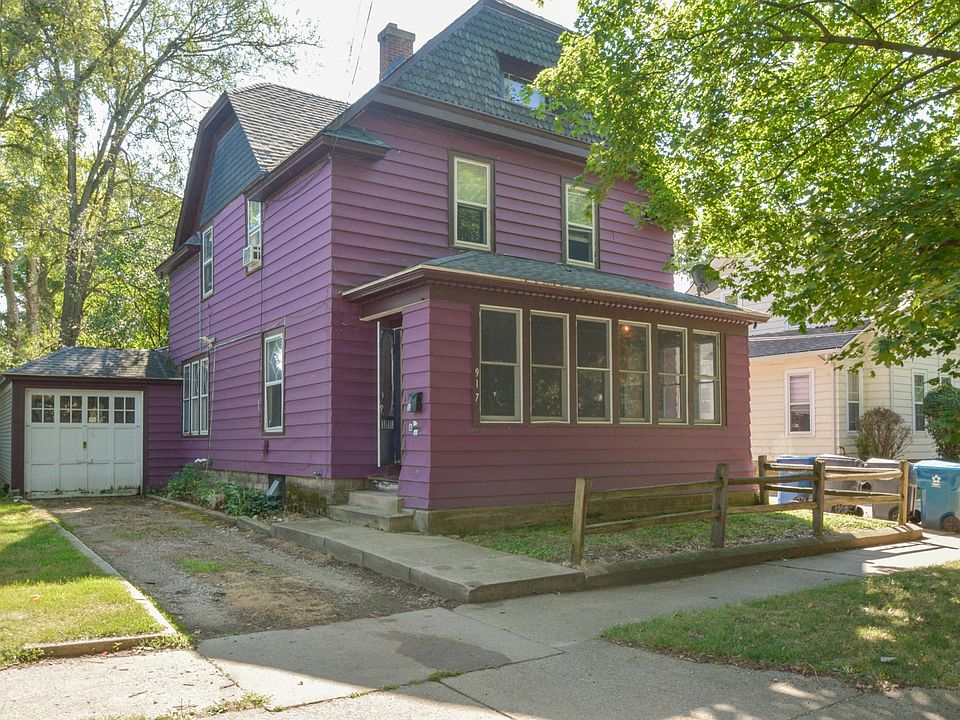 917 Oak st. Kalamazoo-101