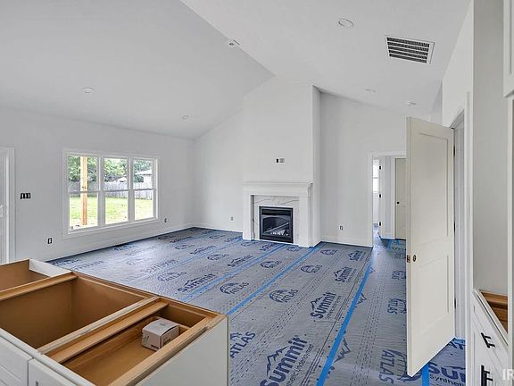 5th image of 4810 N Thomas Rd
