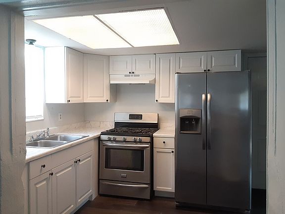 4th image of 1640 Cedar Highlands Blvd