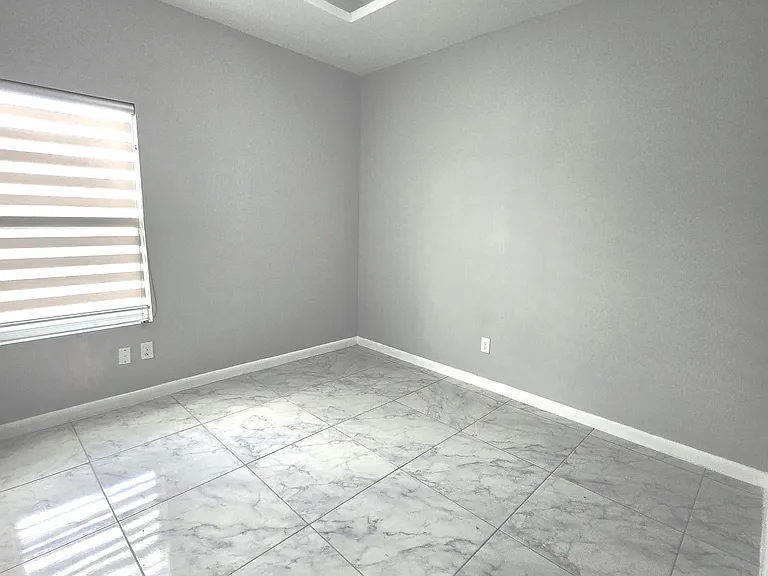 919 N Blair Avenue — Photo 24