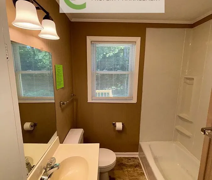 815 Tuscaloosa St — Photo 12