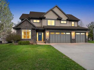 1030 Highland Park Ave, Coralville, IA