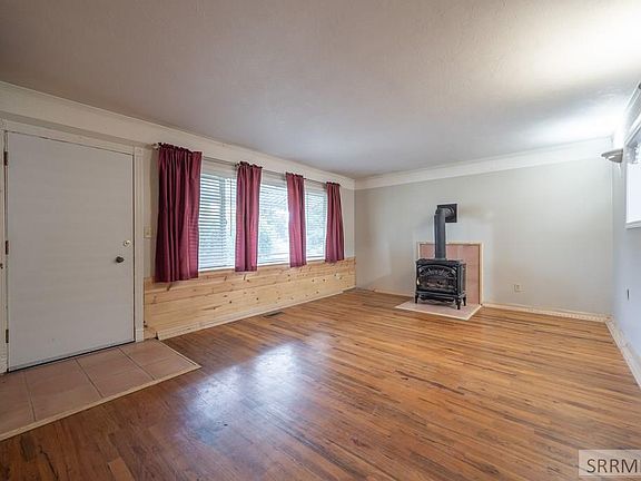 5th image of 1352 12th St