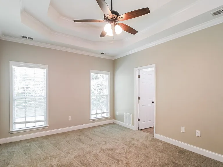 215 Village Park Dr — Photo 9