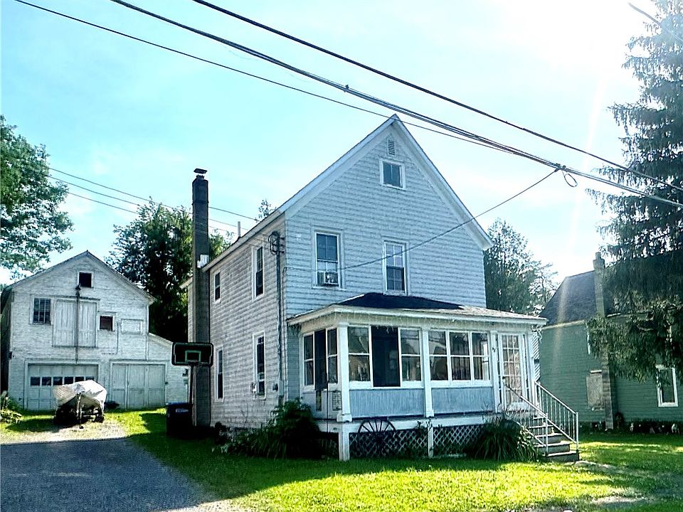 1st image of 48 E James St