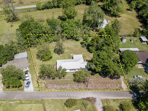 4th image of 105 Bristol Dr