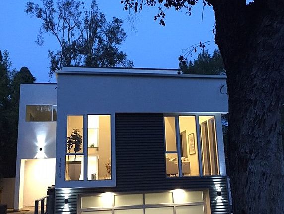 5th image of 1210 N Avenue 63