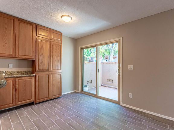 4th image of 14262 N Oakwood Ln #116A