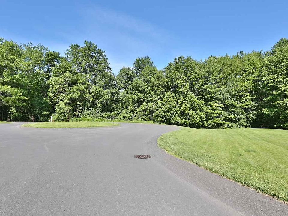 1st image of 67 Claremont Dr