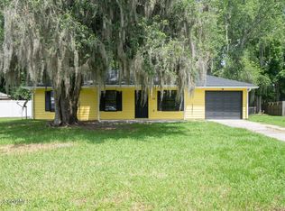114 Laurel Ln, Kingsland, GA 31548
