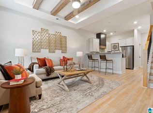 1022 Windsor Dr, Hoover, AL 35242