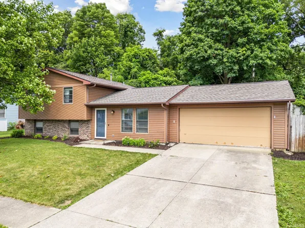 4 Nicole Ln, Huntington, IN 46750