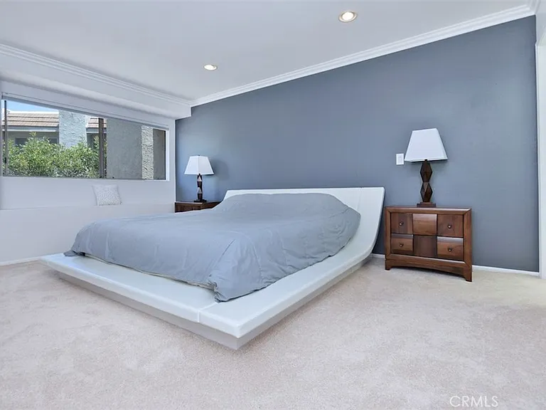 11856 Moorpark St #H — Photo 30