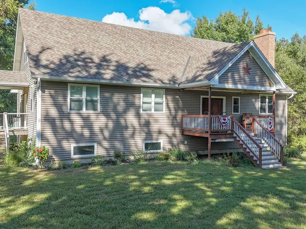 24674 Gage St, Dowagiac, MI 49047