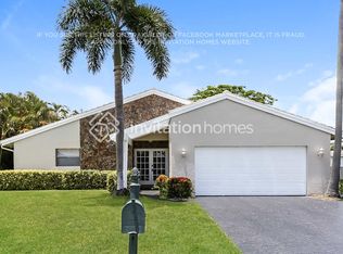 7045 NW 3rd Ave, Boca Raton, FL 33487