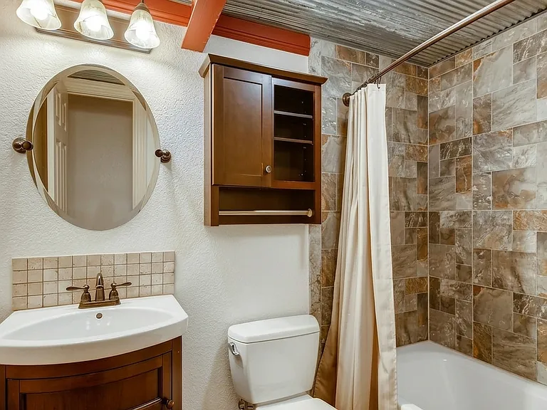 9040 W 64th Pl — Photo 12