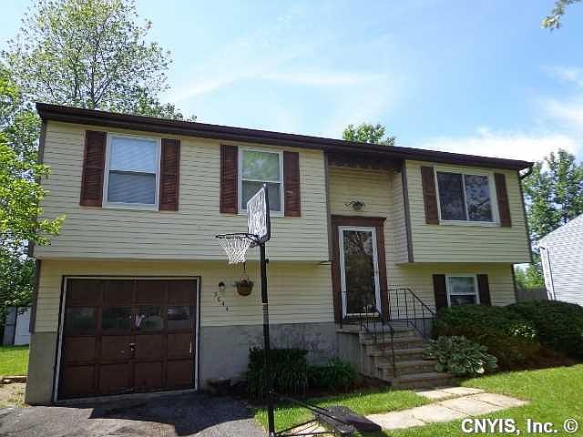 1st image of 5044 Hackberry Ln