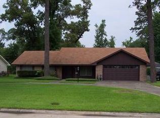 1514 S Chateau Cir, Lake Charles, LA 70605