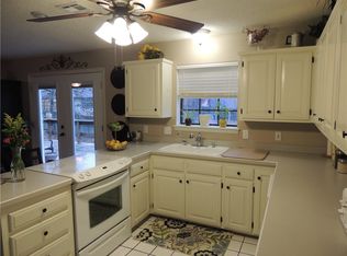 1661 N Amelia Ln, Springdale, AR 72762