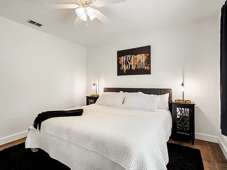 12649 Oak Hollow Ct — Photo 40